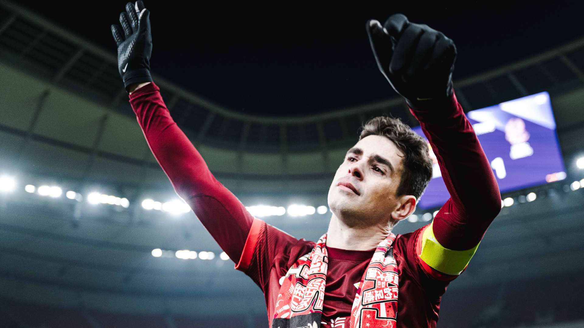 随着足球界 随着足球界