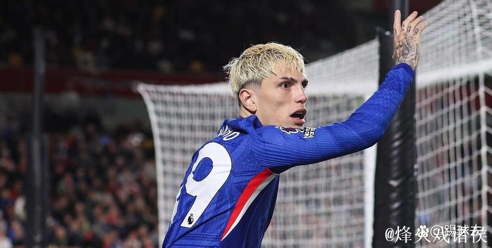 加纳乔:切尔西能赢强队但也会输给弱队,发挥不 加纳乔:切尔西能赢强队但也会输给弱队,发挥不