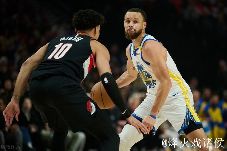 库里31分无力回天,约维奇20分带领热火力克勇士止连败