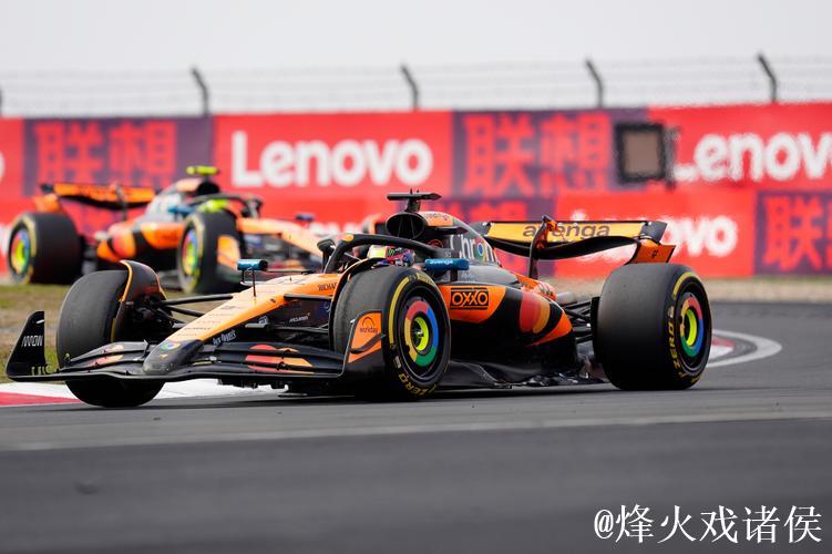F1迈阿密站:皮亚斯特里三连冠,迈凯伦霸占前两名 F1迈阿密站:皮亚斯特里三连冠,迈凯伦霸占前两名